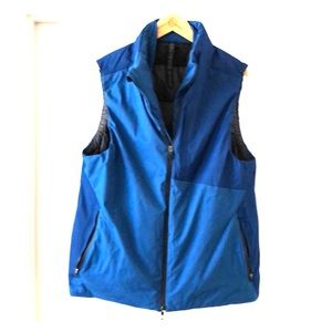 Lululemon Men’s Pinnacle warmth vest, blue